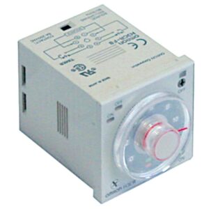 releu de timp OMRON dimensiuni de montaj 45x45mm